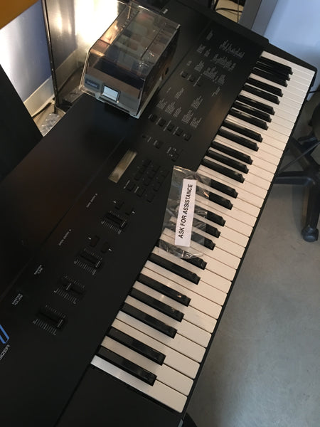 Korg DSS-1 Sampling Keyboard Used